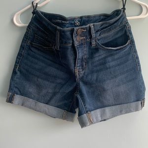 SO Favorite Midi Jean Shorts